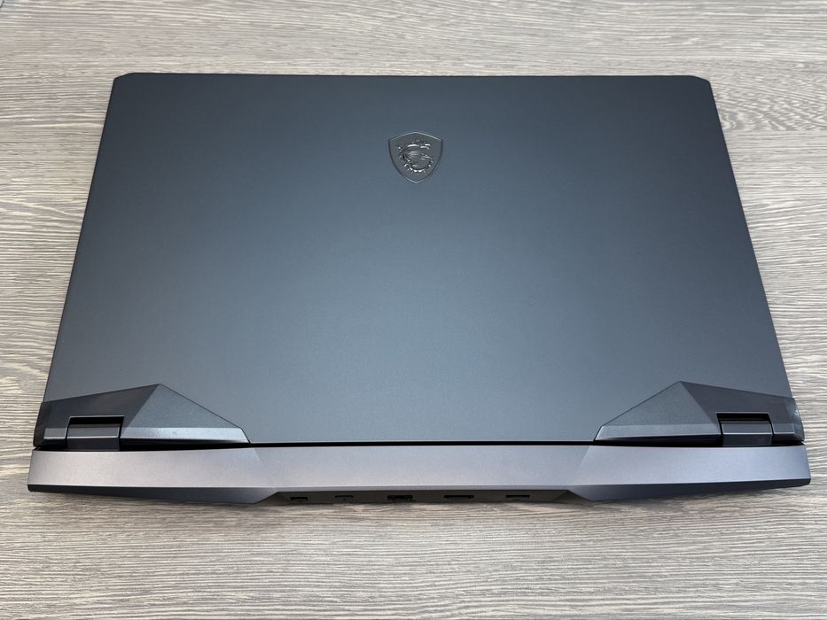 MSI Raider 11UH GE76 / 144Hz / i7 (11) / RAM 32 / RTX 3080 16 GB / 512
