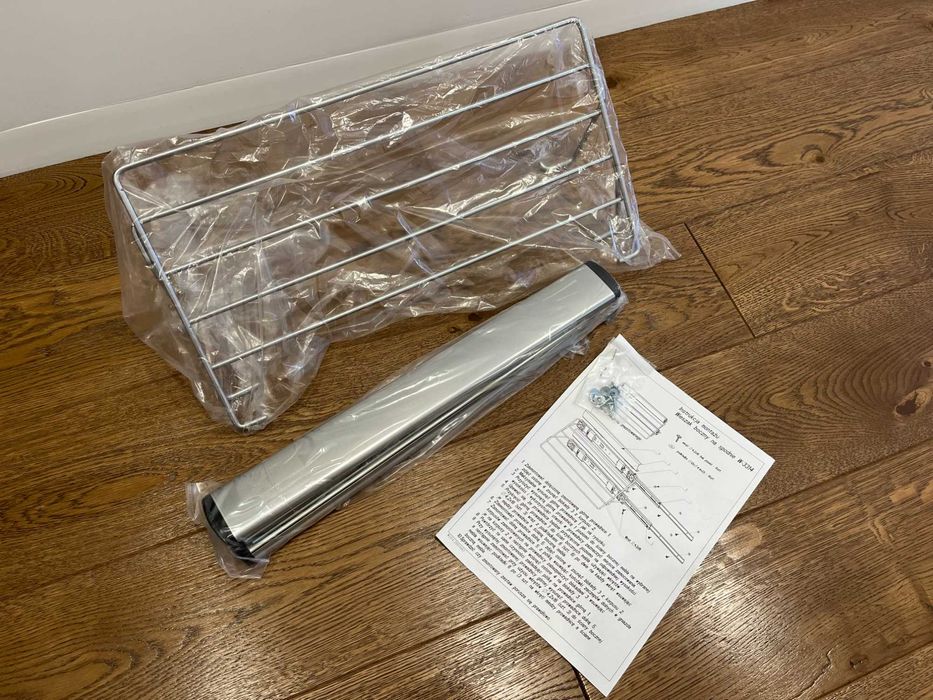 Wieszak na spodnie NOMET nowy srebrny