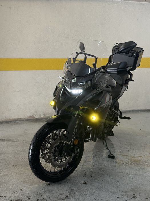 Benelli TRK502X 2023 com garantia