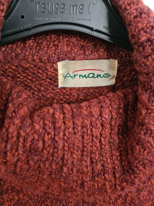Burgundowy sweter-golf