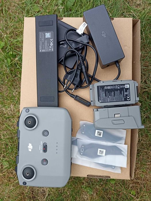 DJI Air 2S Fly More Combo. Mavic 2