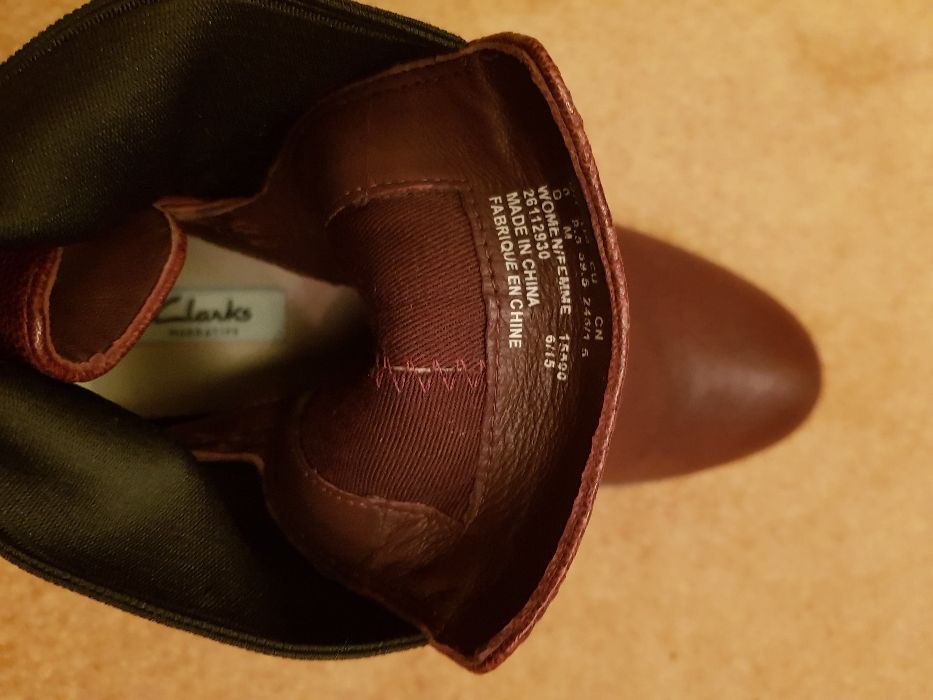 Кожаные ботинки ,полусапожки от Clarks