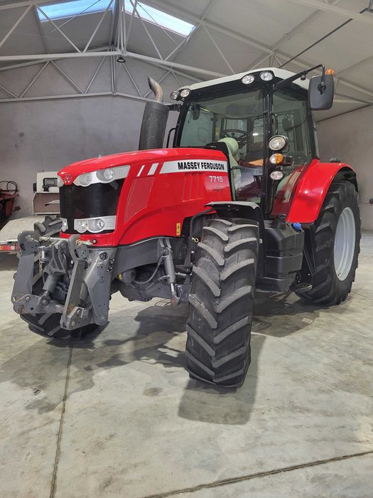 Massey Ferguson 7715 JAK NOWY 3600 godzin