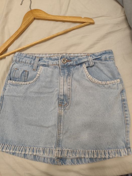 Saía jeans bordada