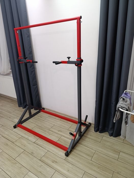 Sprzedam drążek do podciągania plus stelaż