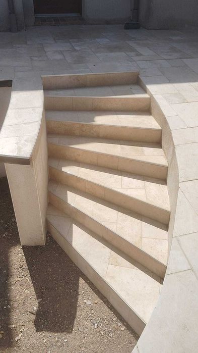 Colocações de cerâmicas e mosaicos