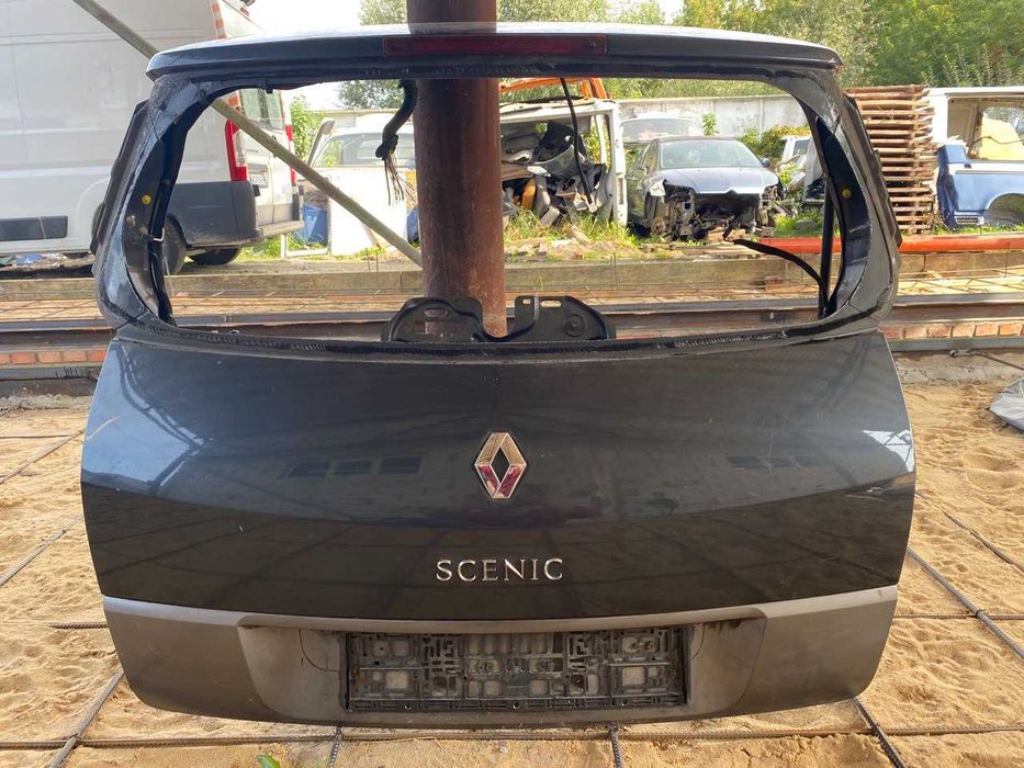 Ляда (кришка багажника) Renault Scenic 2004