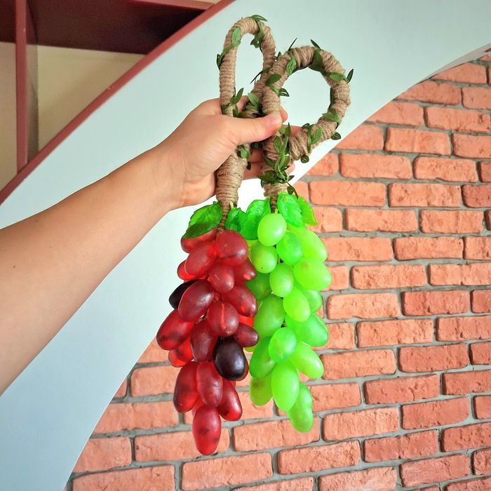 мило у формі виноградного грона