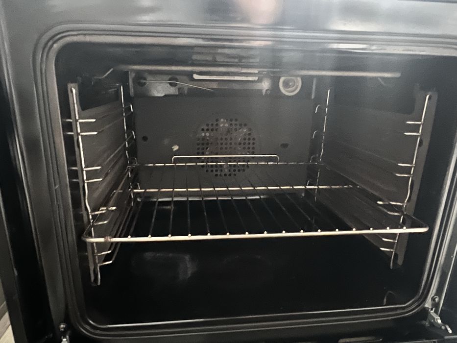 Вбудована духова шафа IKEA