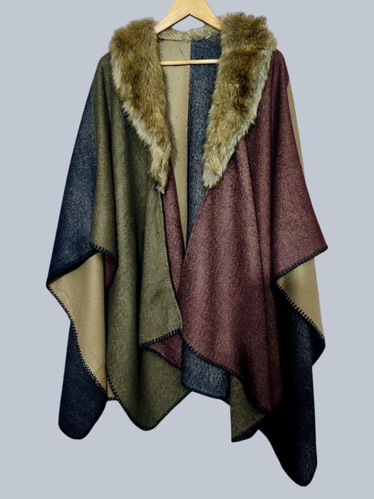 Шикарное пончо, накидка.