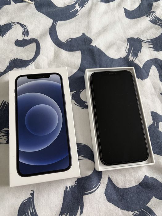 Iphone 12   64GB