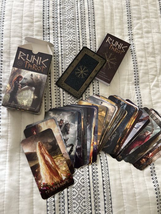 Карти Таро Runk Tarot