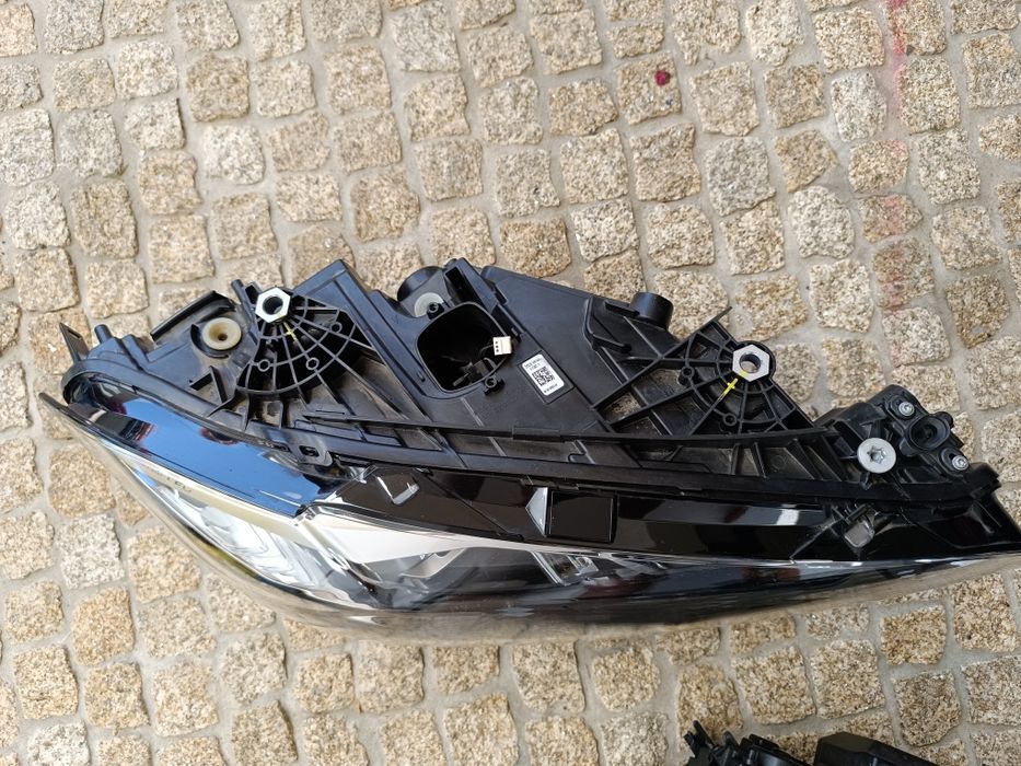 Farol BMW série 4 G22 Full Led