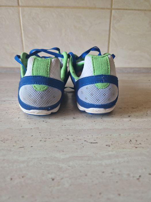 Buty lekkoatletyczne Brooks r 41