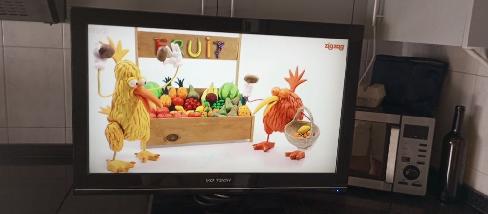 Vendo tv 32" polegadas 45euros