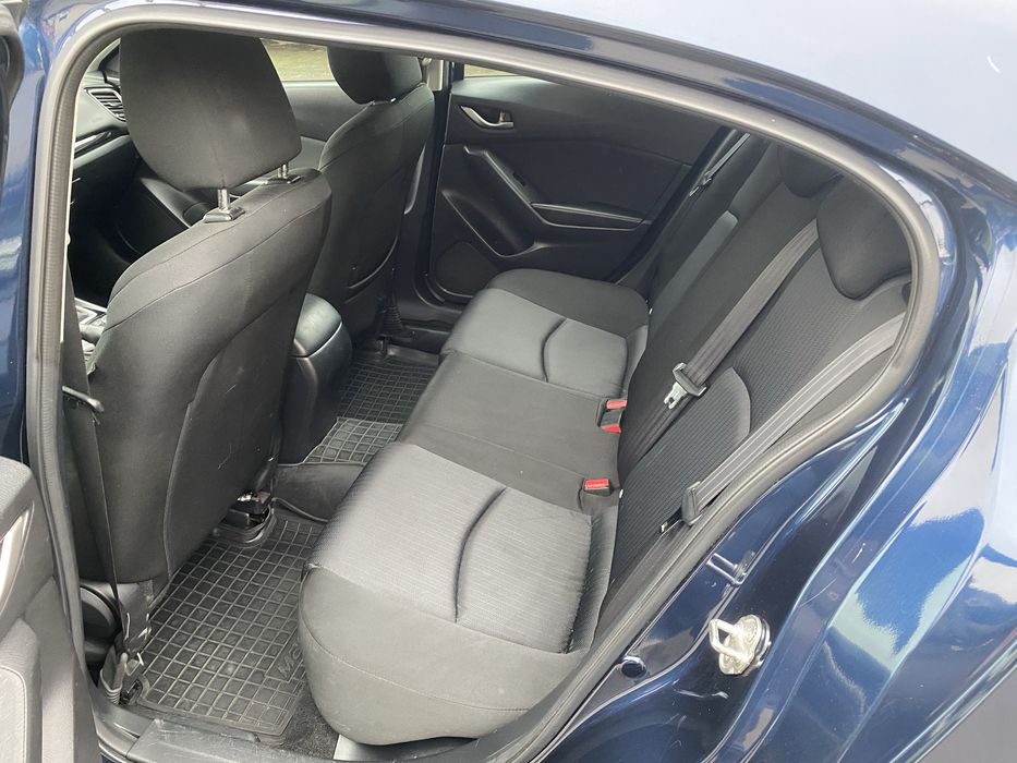 Мазда 3. 2015г. 2.0л