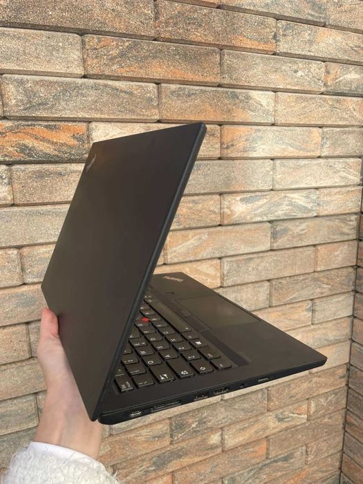 Lenovo T14 i7 32GB/512GB SSD — універсальний для роботи та навчання