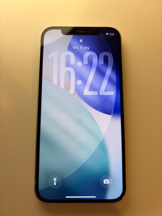 iPhone 12 + 4x etui gratis