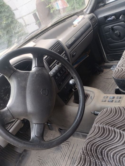 Продам  Волгу 3110