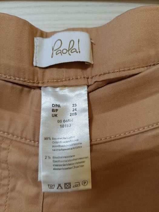 Spodnie damskie w rozmiarze 48