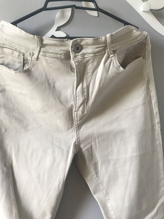 Spodnie Goodies 42 beżowe