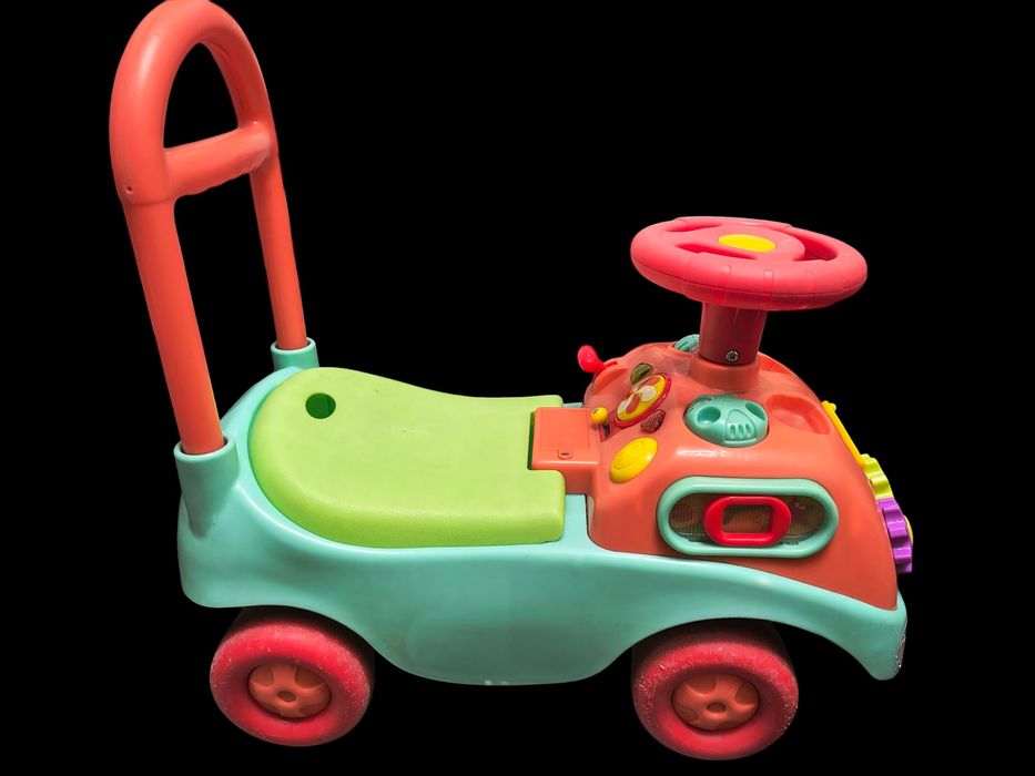 Jeździk samochodzik interaktywny