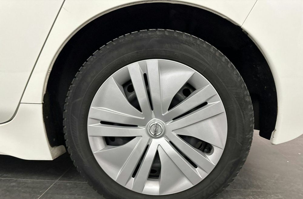 Nissan Leaf Visia 40 kWh - Elétrico