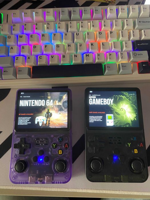 R36S Game Console63824735664771121