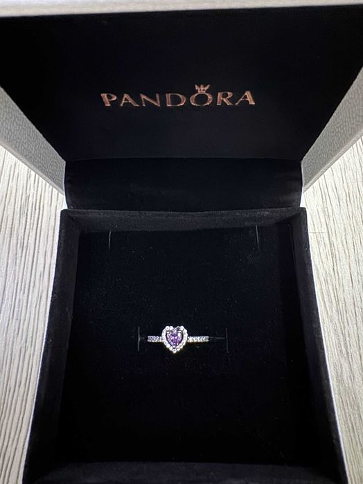 Pierscionek srebrno fioletowy ROZMIAR 12 (PL) → EU 52 / ok. US 6