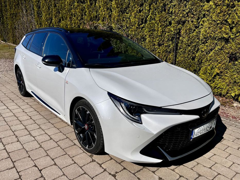 Toyota Corolla Toyota Corolla 2.0 Hybrid GR Sport + Dynamic - GWARANCJA
