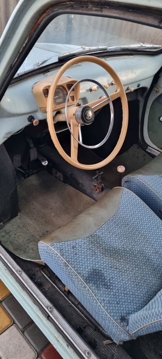 ЗАЗ - 965 АЭ  Ялта