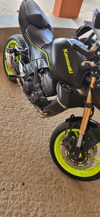 Kawasaki Z750 Nov de 2009