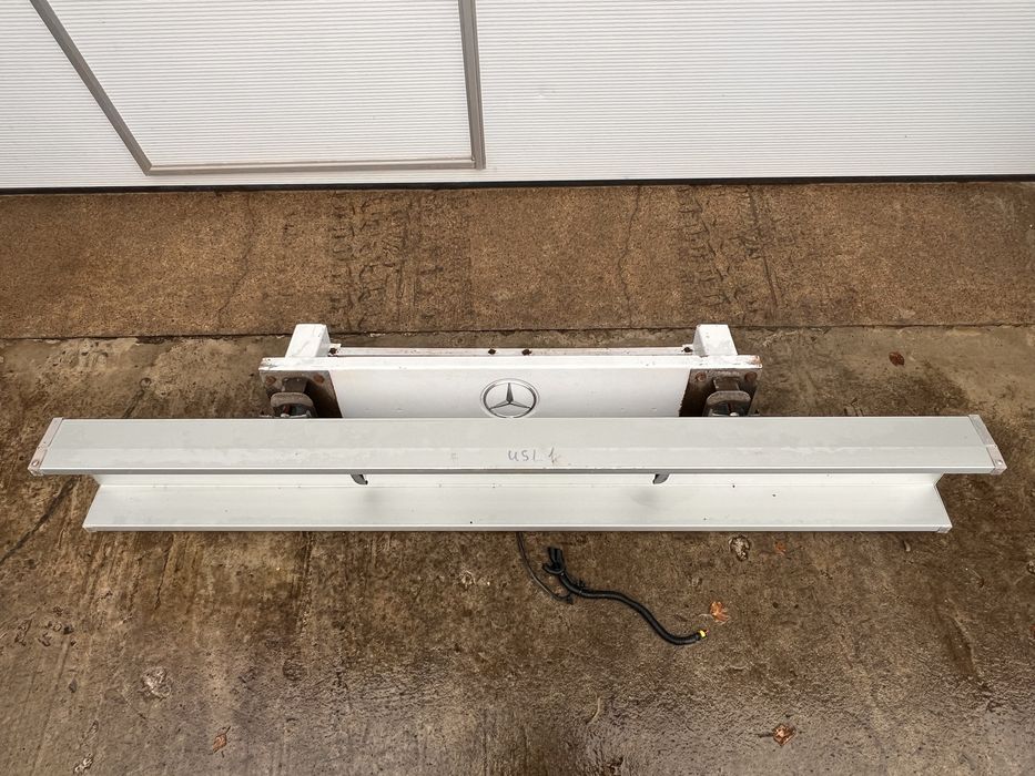 Задній бампер відбійник на раму Mercedes Sprinter W906 W907