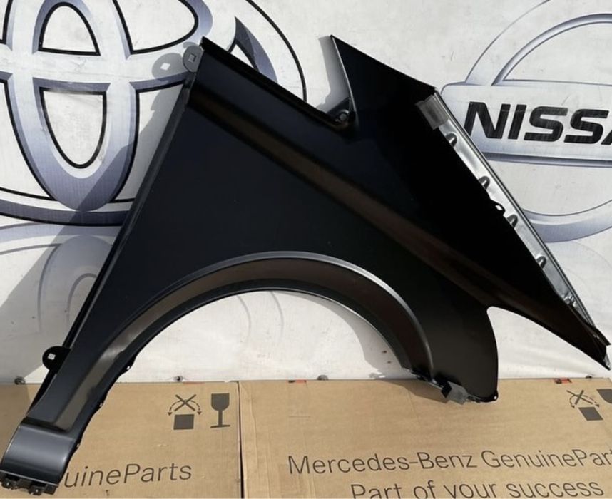 Крило Мерседес Vito Viano 639