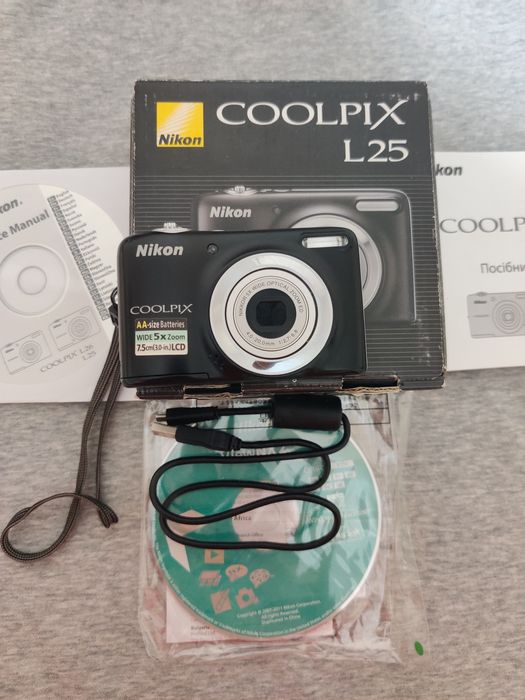 Nikon Coolpix L 25 Black Вінтажна Мильниця фотоапарат фотокамера