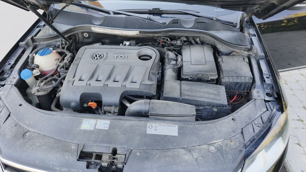 Продам автомобіль Volkswagen Passat B7