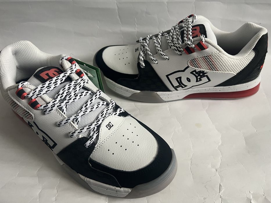 Кросівки DC shoes 42,5. 43, 44 Versatile кроссовки