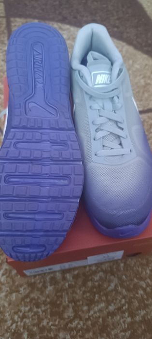 Кросівки Nike 40.5p