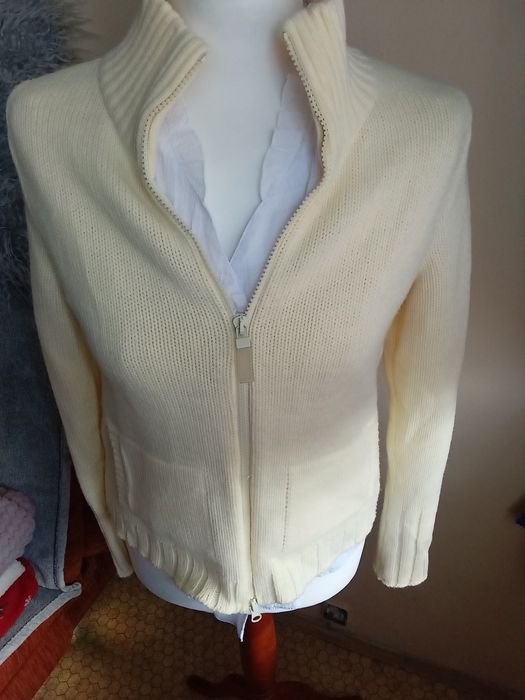 Super sweterki rozpinane dla kobiet