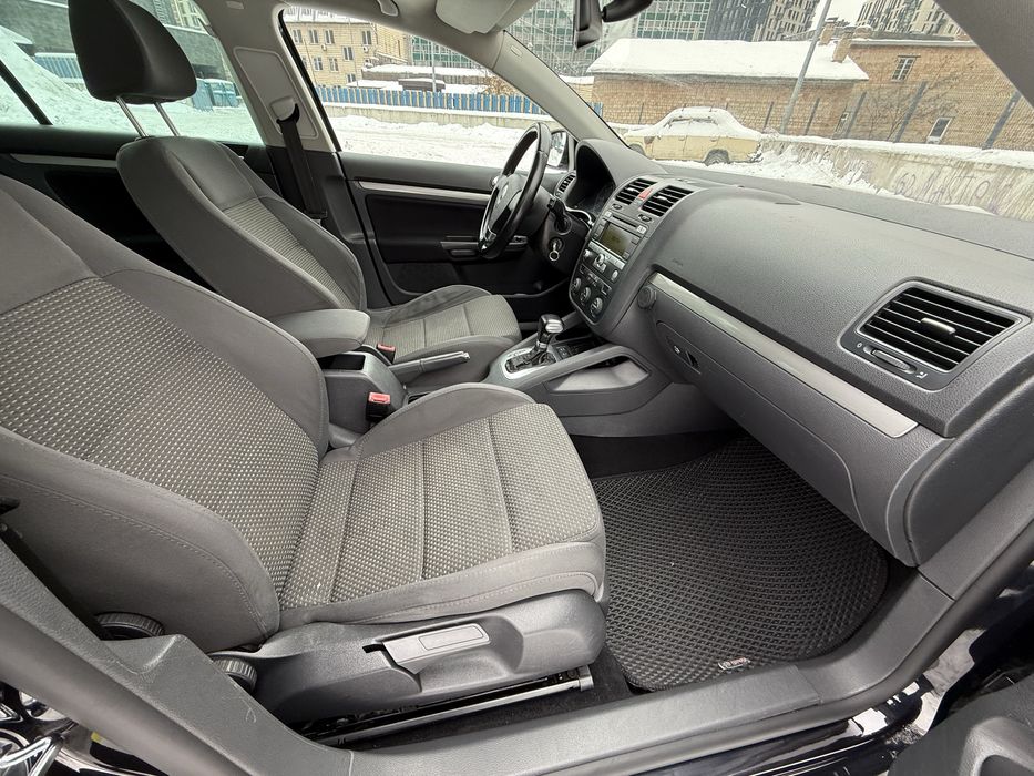 Фольксваген гольф 2,0 TDI Автомат