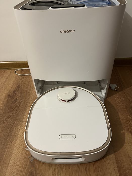 Робот-пилосос миючий