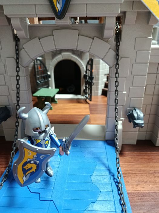 Playmobil NOVELMORE klocki duży 71642 zamek figurki