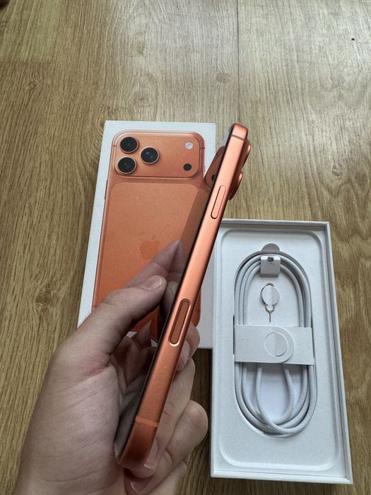 Iphone 17 Pro Max de 256gb ( Como Novo )