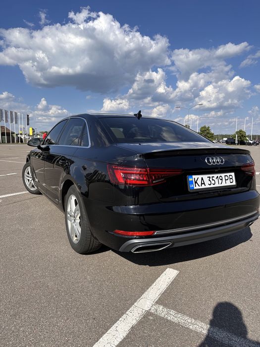 Audi A4 2019 Premium