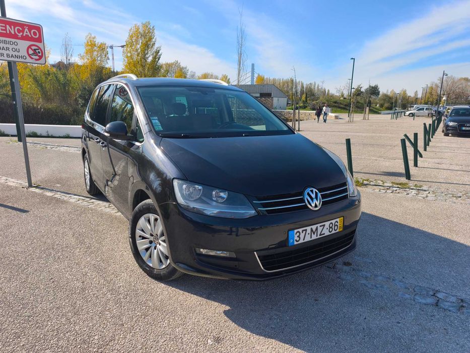 VW Sharan 7 Lugares Nacional - Em bom estado Assistida na Marca