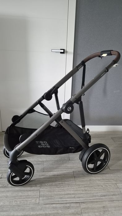 Cybex Gazelle S elektryczny wózek rok po roku, bliźniaczy