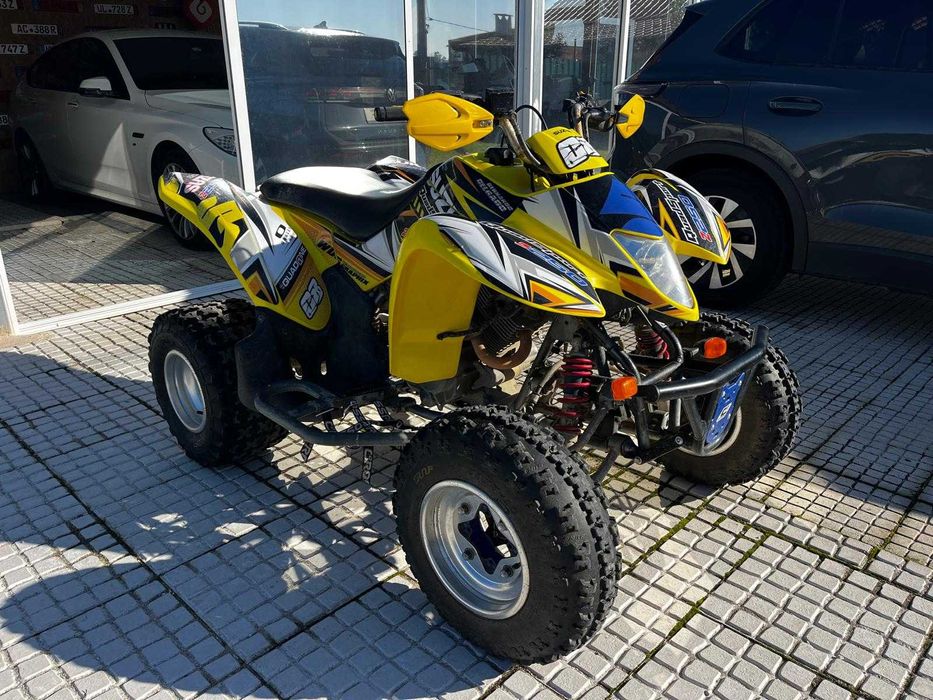 Moto 4 Suzuki LTZ 250