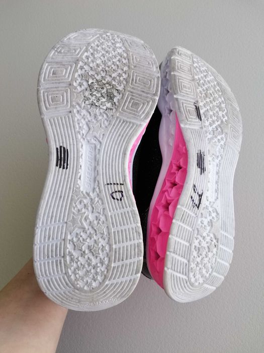 Кросівки Skechers, р. 34.