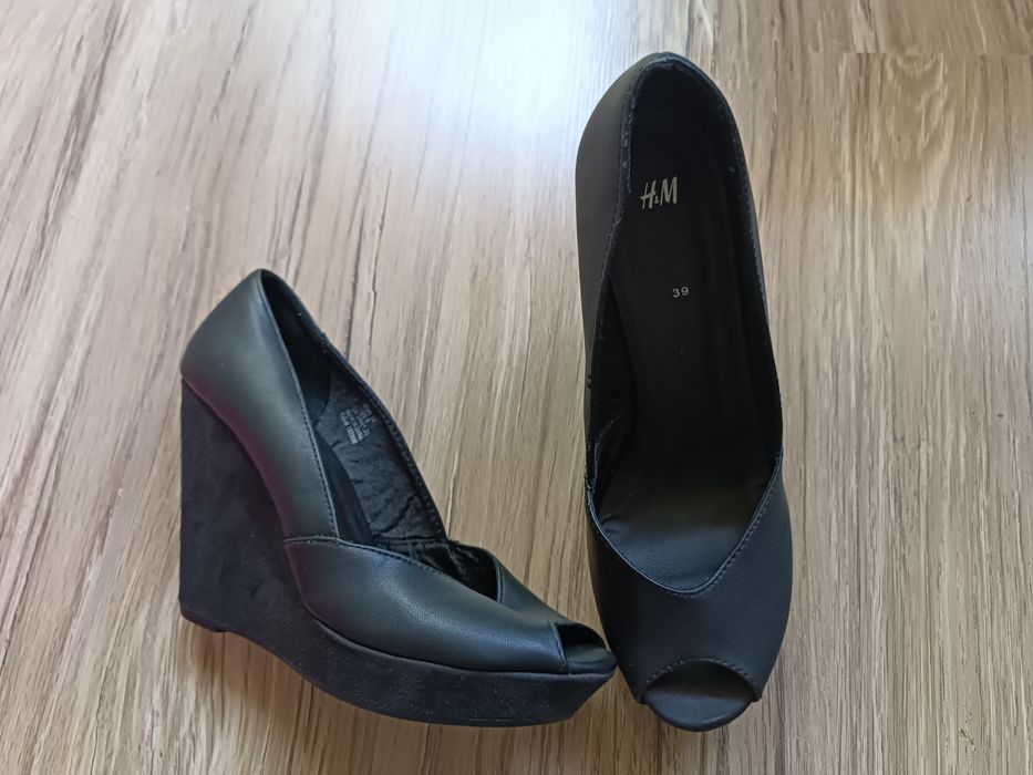 Buty na koturnie H&M rozmiar 39 nowe