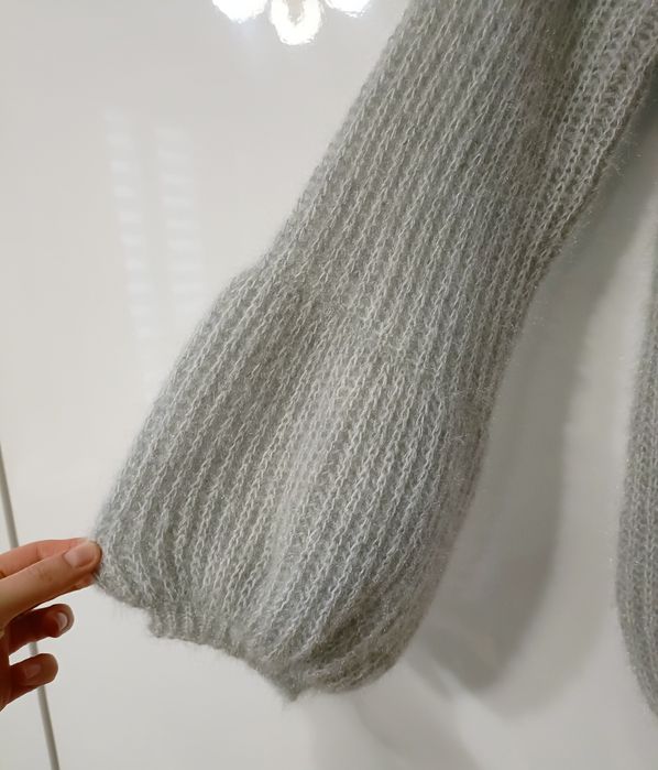 Sweter damski dzwonek akryl moher wełna